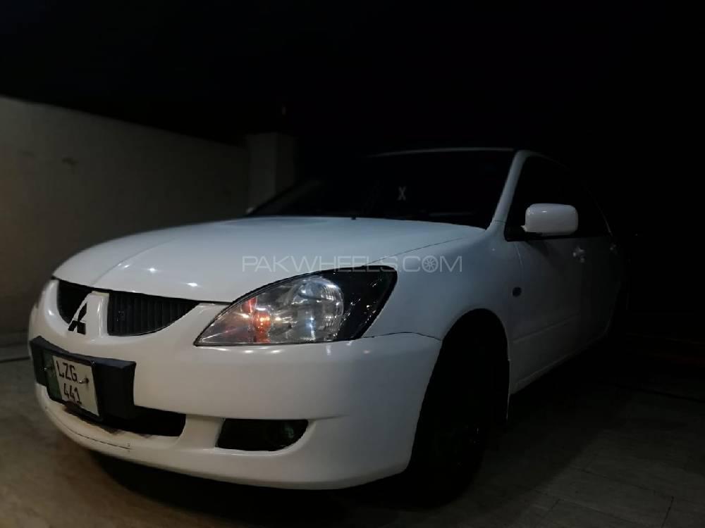 Mitsubishi Lancer 2004 for Sale in Lahore Mitsubishi Lancer 2004 for Sale in Lahore Image-13