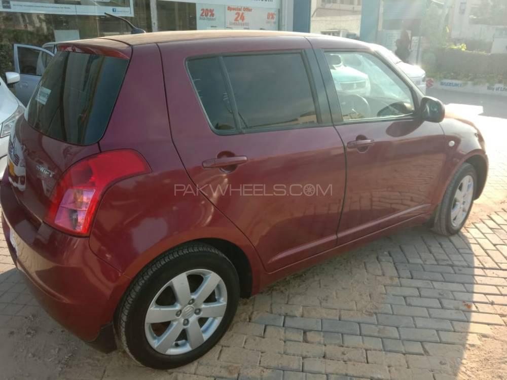 Suzuki Swift 2016 for Sale in Karachi Suzuki Swift 2016 for Sale in Karachi Image-9