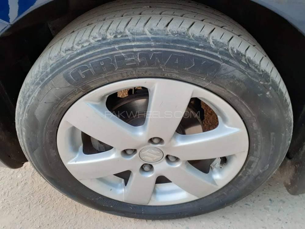 Suzuki Swift 2013 for Sale in Karachi Suzuki Swift 2013 for Sale in Karachi Image-14