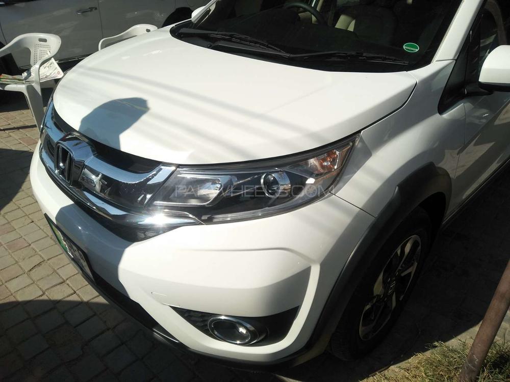 Honda BR-V 2018 for Sale in Bahawalpur Honda BR-V 2018 for Sale in Bahawalpur Image-3