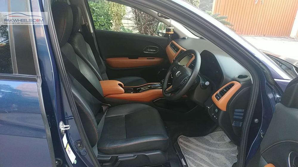 Honda Vezel 2014 for Sale in Karachi Honda Vezel 2014 for Sale in Karachi Image-11