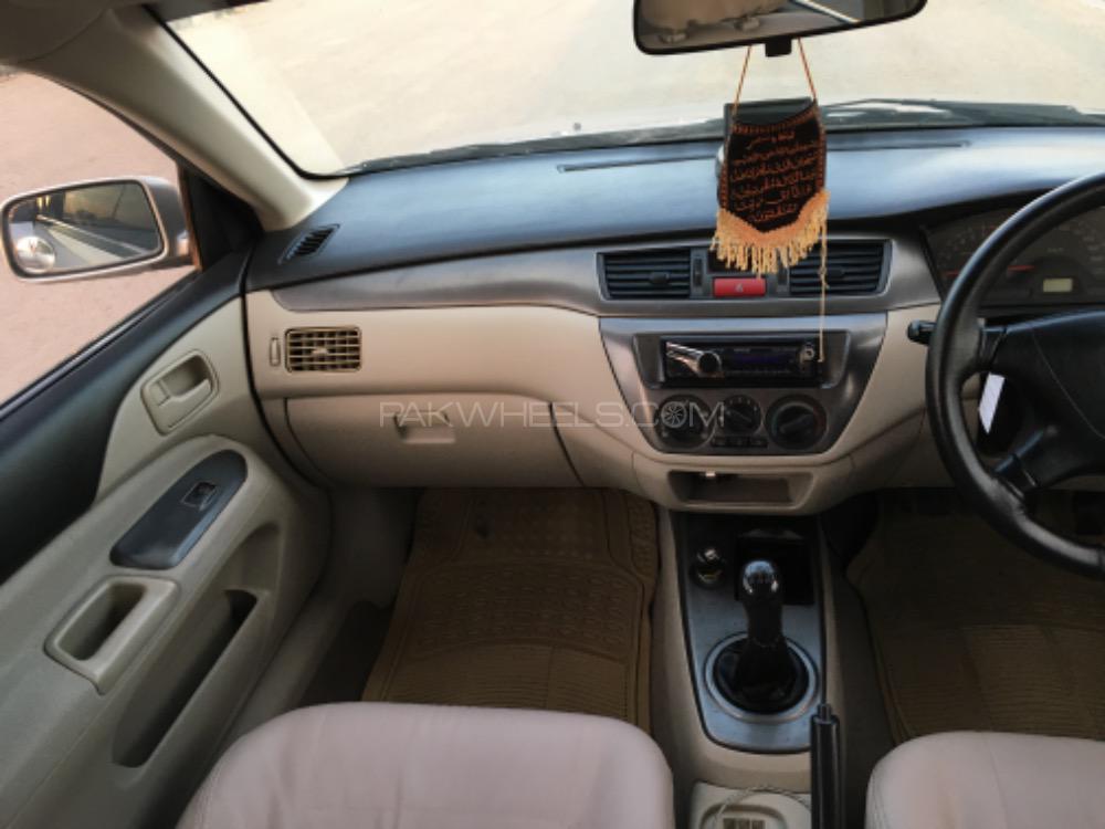 Mitsubishi Lancer 2005 for Sale in Hassan abdal Mitsubishi Lancer 2005 for Sale in Hassan abdal Image-13