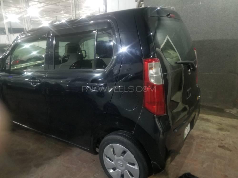 Suzuki Wagon R 2013 for Sale in Lahore Suzuki Wagon R 2013 for Sale in Lahore Image-3