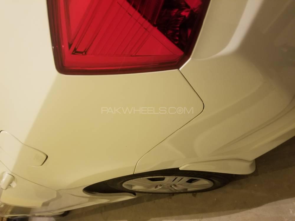 Honda City 2016 for Sale in Peshawar Honda City 2016 for Sale in Peshawar Image-9