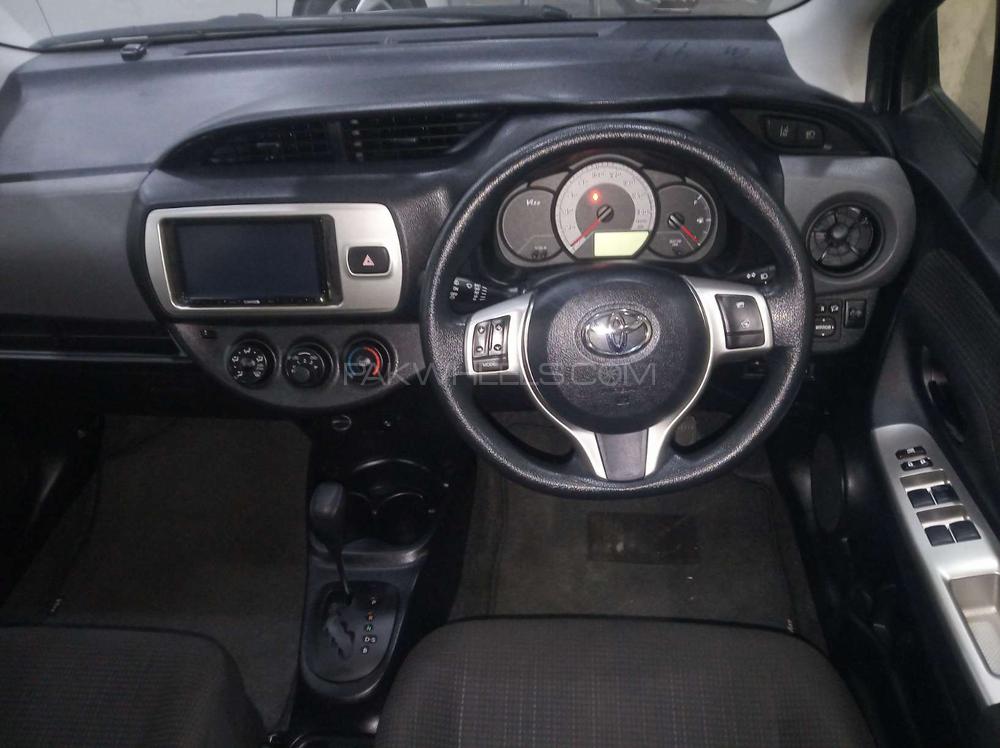 Toyota Vitz 2016 for Sale in Gujranwala Toyota Vitz 2016 for Sale in Gujranwala Image-10