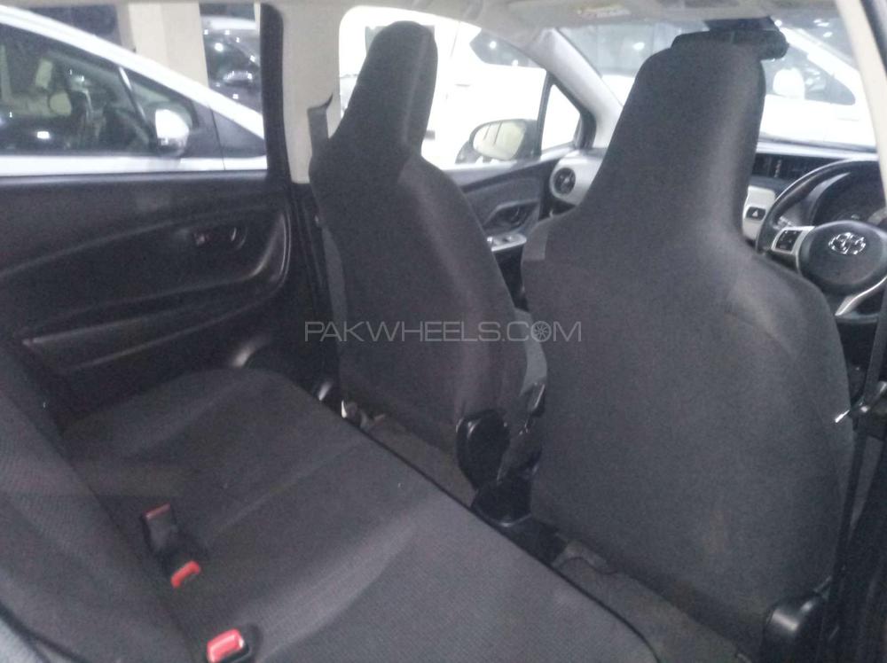 Toyota Vitz 2016 for Sale in Gujranwala Toyota Vitz 2016 for Sale in Gujranwala Image-11