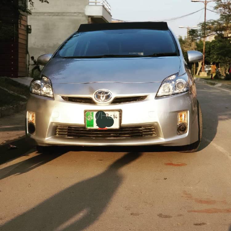 Toyota Prius 2010 for Sale in Faisalabad Toyota Prius 2010 for Sale in Faisalabad Image-3