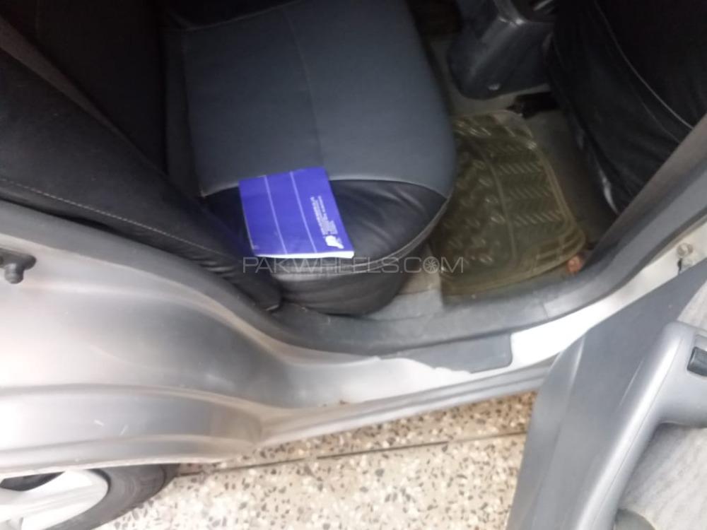 Honda Civic 2002 for Sale in Rawalpindi Honda Civic 2002 for Sale in Rawalpindi Image-9