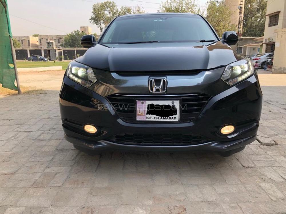 Honda Vezel 2014 for Sale in Islamabad Honda Vezel 2014 for Sale in Islamabad Image-24