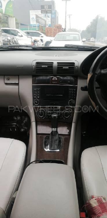 Mercedes Benz Other 2004 for Sale in Multan Mercedes Benz Other 2004 for Sale in Multan Image-7