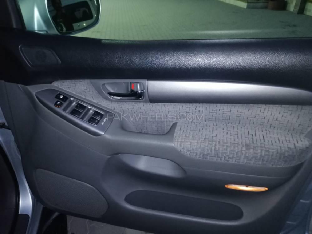 Toyota Prado 2002 for Sale in Lahore Toyota Prado 2002 for Sale in Lahore Image-2