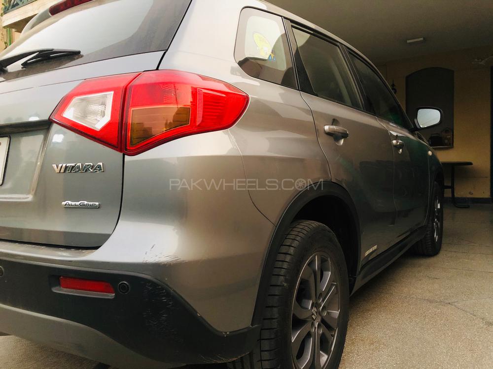 Suzuki Vitara 2018 for Sale in Lahore Suzuki Vitara 2018 for Sale in Lahore Image-9