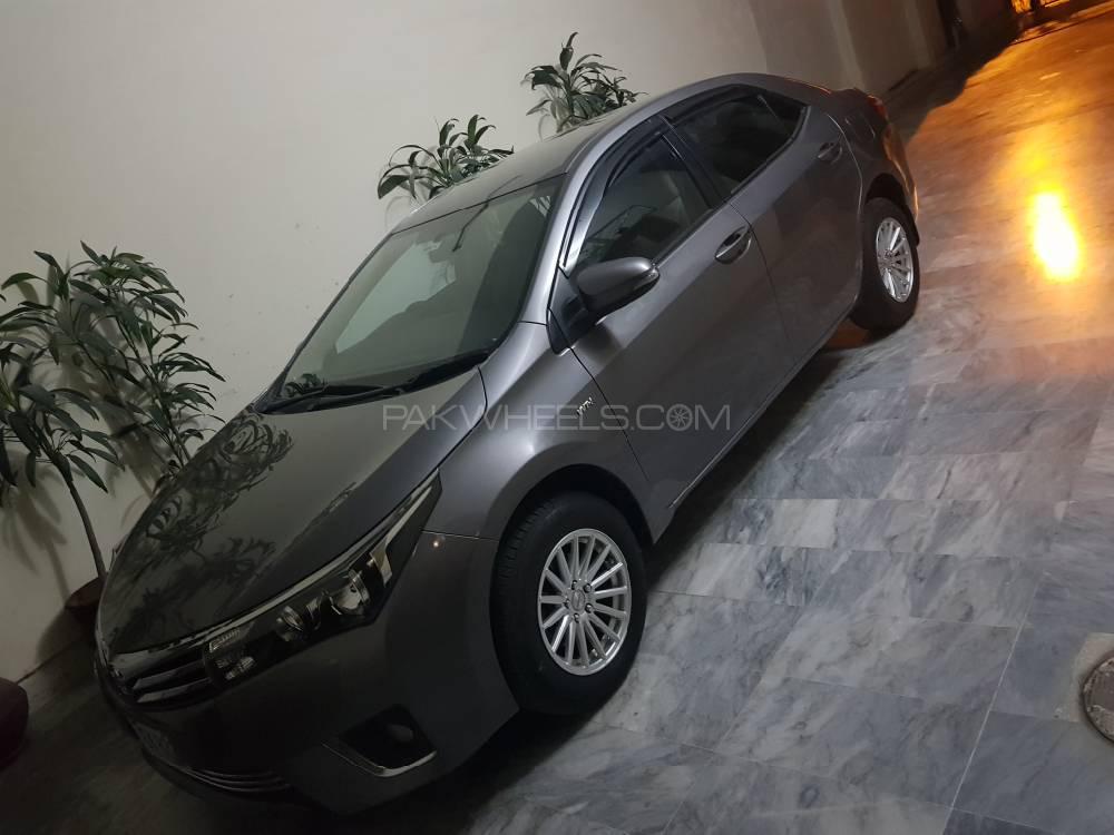 Toyota Corolla 2015 for Sale in Peshawar Toyota Corolla 2015 for Sale in Peshawar Image-3