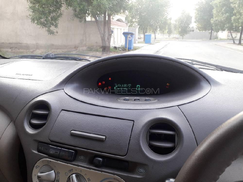 Toyota Platz 2003 for Sale in Lahore Toyota Platz 2003 for Sale in Lahore Image-16