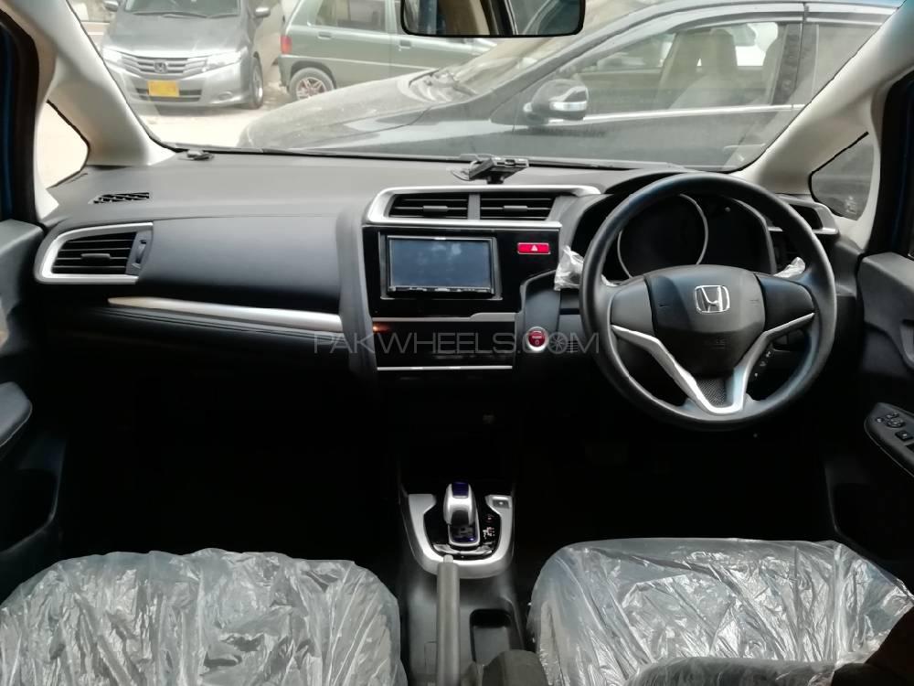 ہونڈا فٹ 2015 for Sale in کراچی ہونڈا فٹ 2015 for Sale in کراچی Image-6