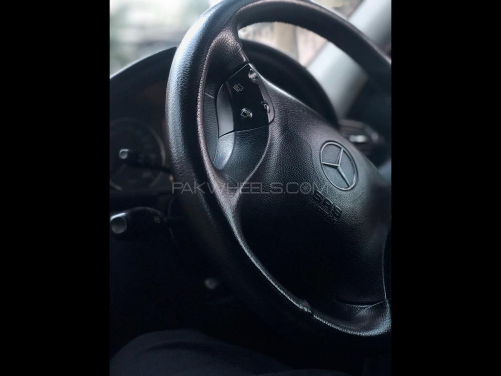 Mercedes Benz C Class 2006 for Sale in Islamabad Mercedes Benz C Class 2006 for Sale in Islamabad Image-4