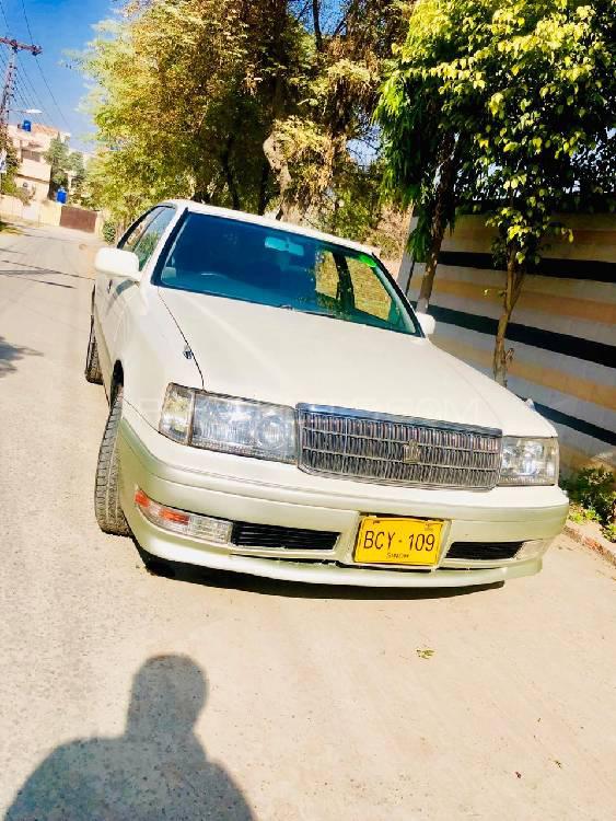 Toyota Crown 1998 for Sale in Lahore Image-1