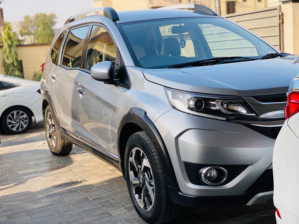 Honda BR-V 2018 for Sale in Lahore Honda BR-V 2018 for Sale in Lahore Image-3