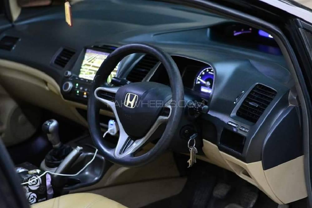 Honda Civic 2011 for Sale in Karachi Honda Civic 2011 for Sale in Karachi Image-9