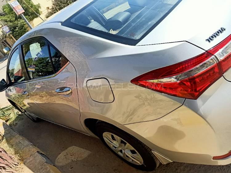 Toyota Corolla 2017 for Sale in Karachi Toyota Corolla 2017 for Sale in Karachi Image-3