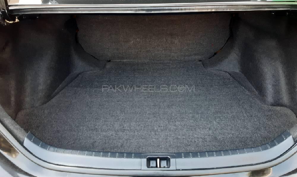 Toyota Corolla 2014 for Sale in Lahore Toyota Corolla 2014 for Sale in Lahore Image-10
