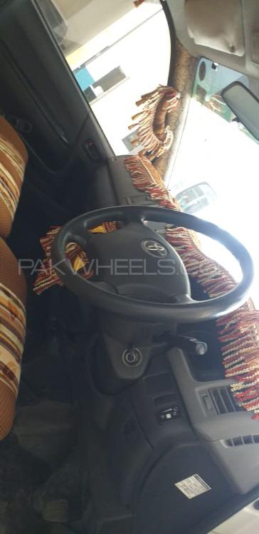 Toyota Hiace 2012 for Sale in Attock Toyota Hiace 2012 for Sale in Attock Image-6