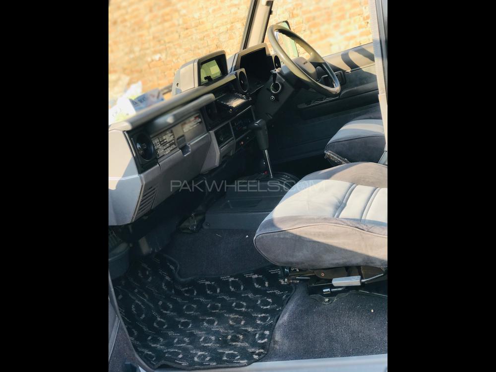 Toyota Land Cruiser 1991 for Sale in Charsadda Toyota Land Cruiser 1991 for Sale in Charsadda Image-12