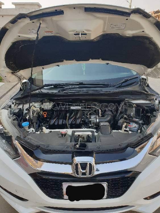 Honda Vezel 2014 for Sale in Sahiwal Honda Vezel 2014 for Sale in Sahiwal Image-7