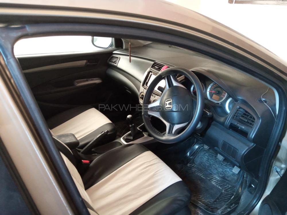 Honda City 2012 for Sale in Multan Honda City 2012 for Sale in Multan Image-7