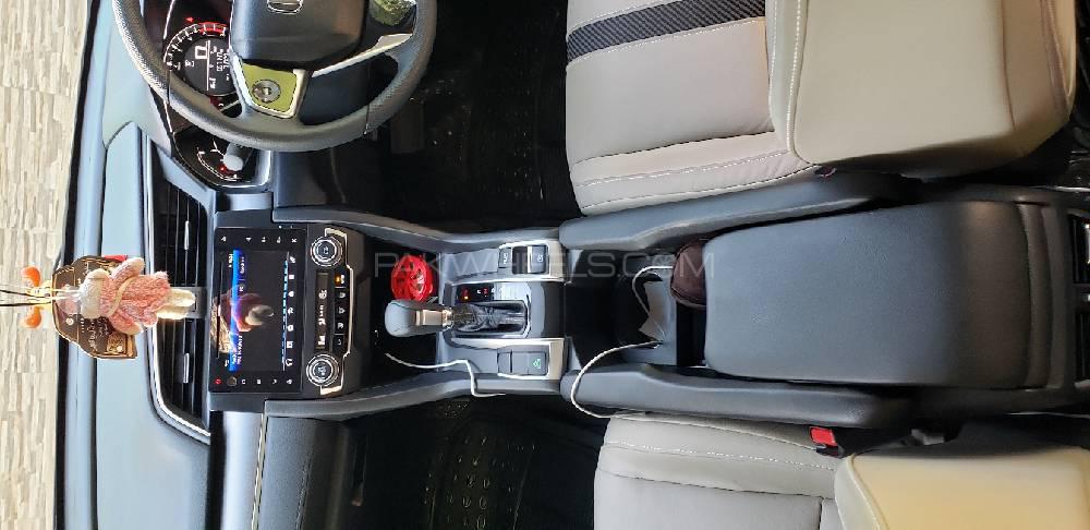 Honda Civic 2018 for Sale in Rawalpindi Honda Civic 2018 for Sale in Rawalpindi Image-4