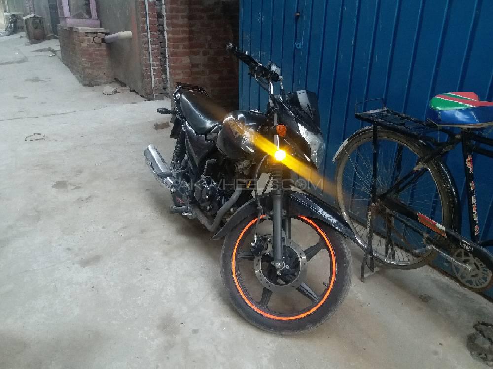 Suzuki GR 150 2018 for Sale Suzuki GR 150 2018 for Sale Image-2