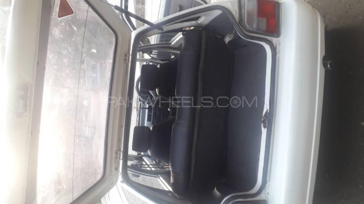 Suzuki Mehran 2014 for Sale in Lahore Suzuki Mehran 2014 for Sale in Lahore Image-9