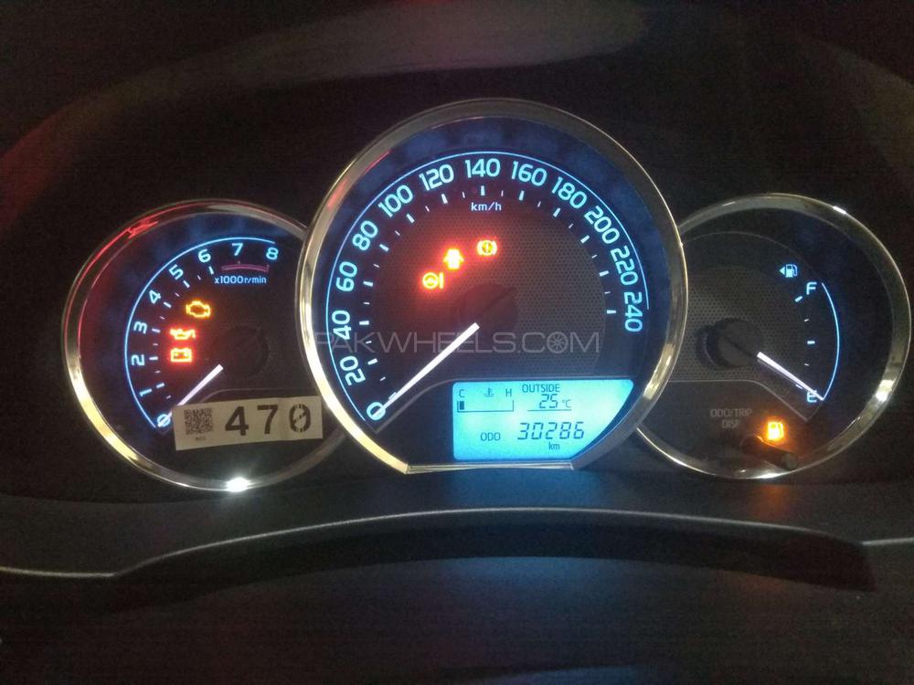 Toyota Corolla 2017 for Sale in Karachi Toyota Corolla 2017 for Sale in Karachi Image-5