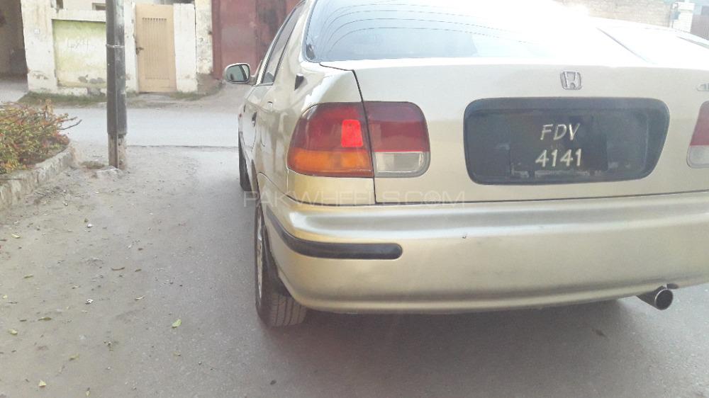 Honda Civic 1998 for Sale in Peshawar Honda Civic 1998 for Sale in Peshawar Image-4