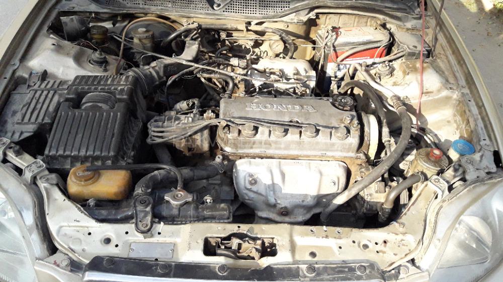 Honda Civic 1998 for Sale in Peshawar Honda Civic 1998 for Sale in Peshawar Image-5
