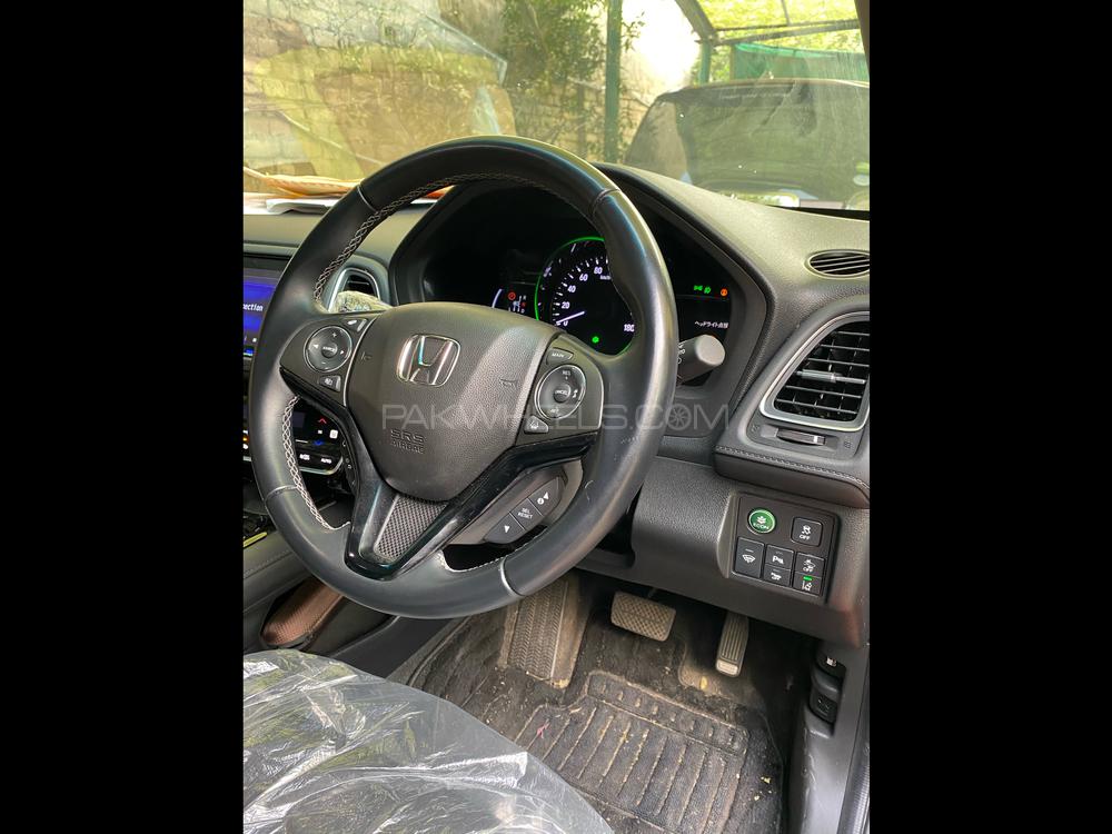 Honda Vezel 2018 for Sale in Lahore Honda Vezel 2018 for Sale in Lahore Image-7