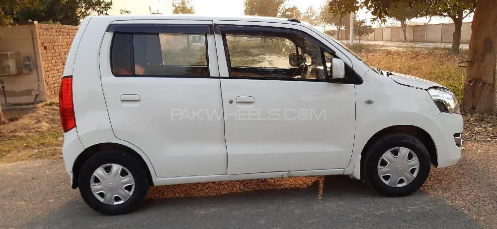 Suzuki Wagon R 2017 for Sale in Faisalabad Suzuki Wagon R 2017 for Sale in Faisalabad Image-12