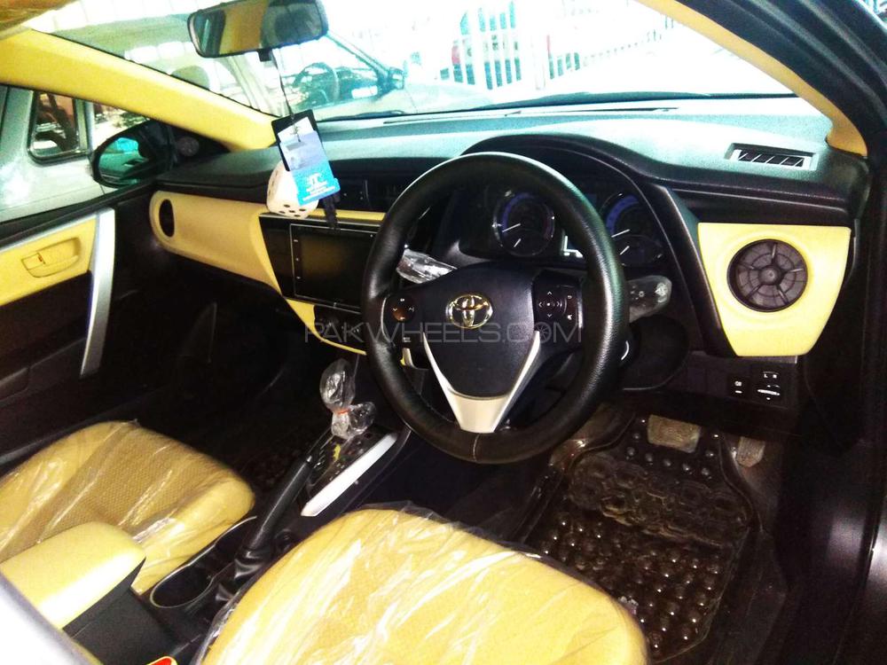 Toyota Corolla 2018 for Sale in Lahore Toyota Corolla 2018 for Sale in Lahore Image-8