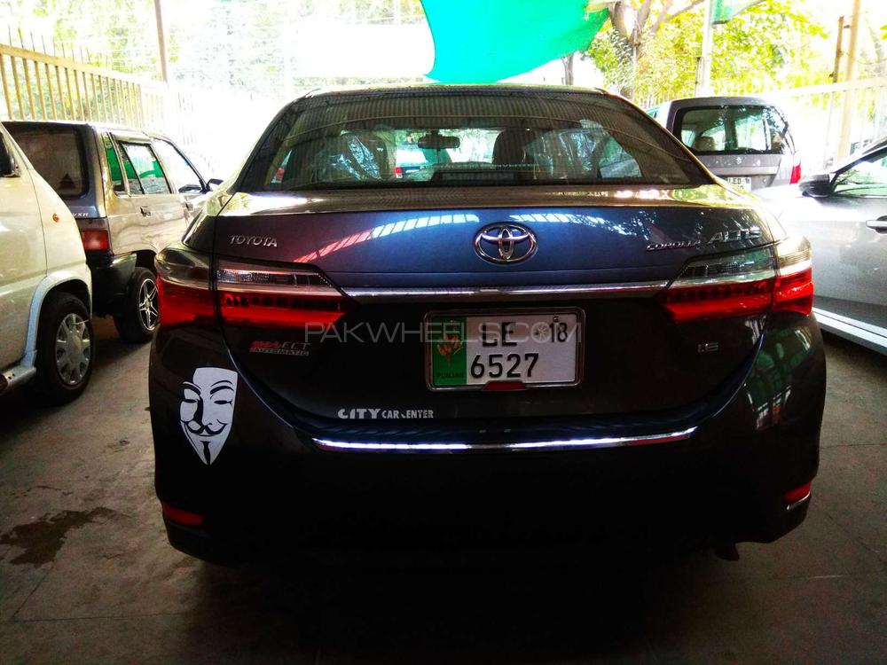 Toyota Corolla 2018 for Sale in Lahore Toyota Corolla 2018 for Sale in Lahore Image-14