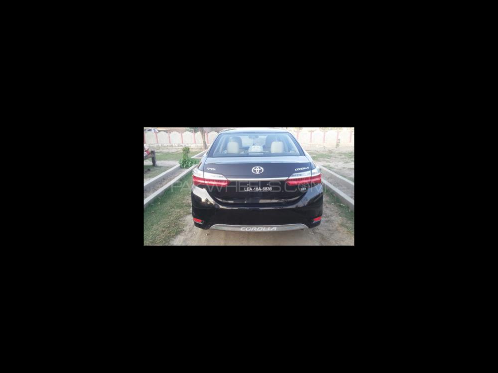 Toyota Corolla 2018 for Sale in Lahore Toyota Corolla 2018 for Sale in Lahore Image-4