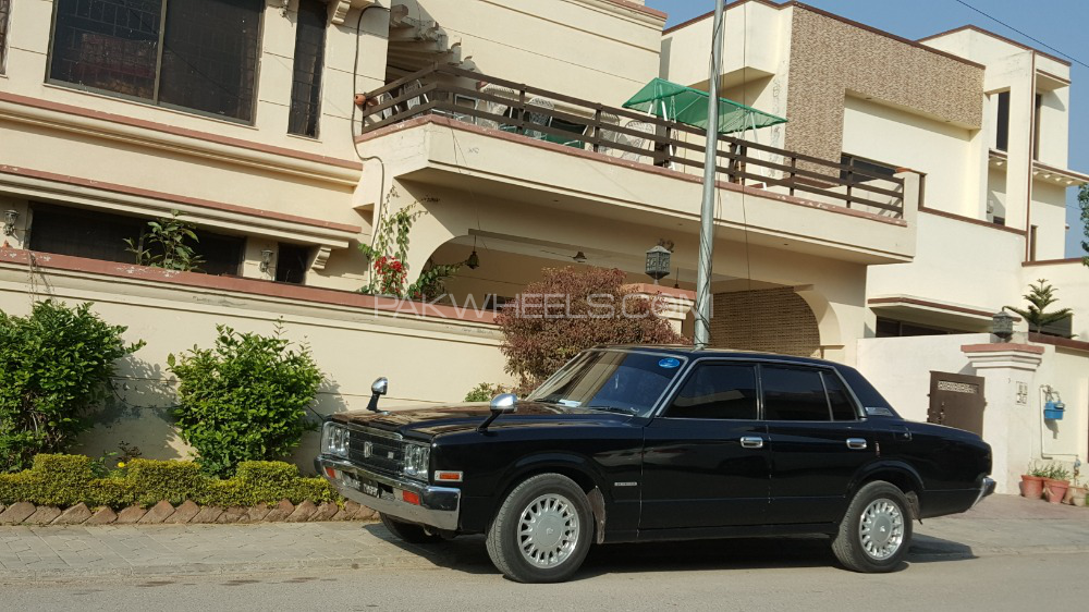 Toyota Crown - 1977  Toyota Crown - 1977  Image-2