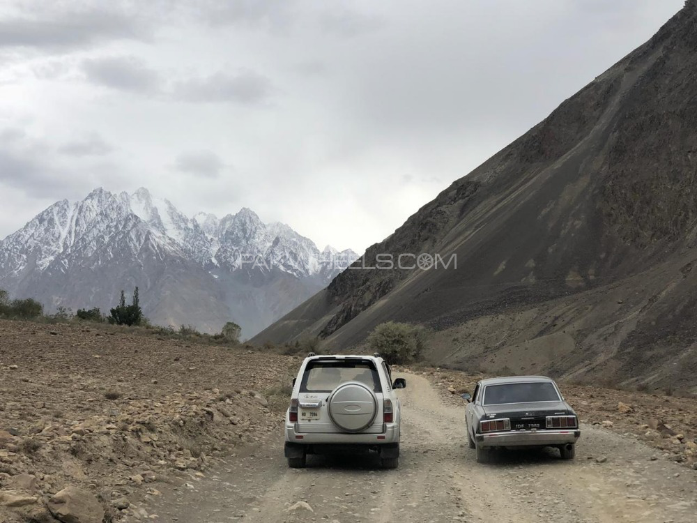 Toyota Crown - 1977  Toyota Crown - 1977  Image-4