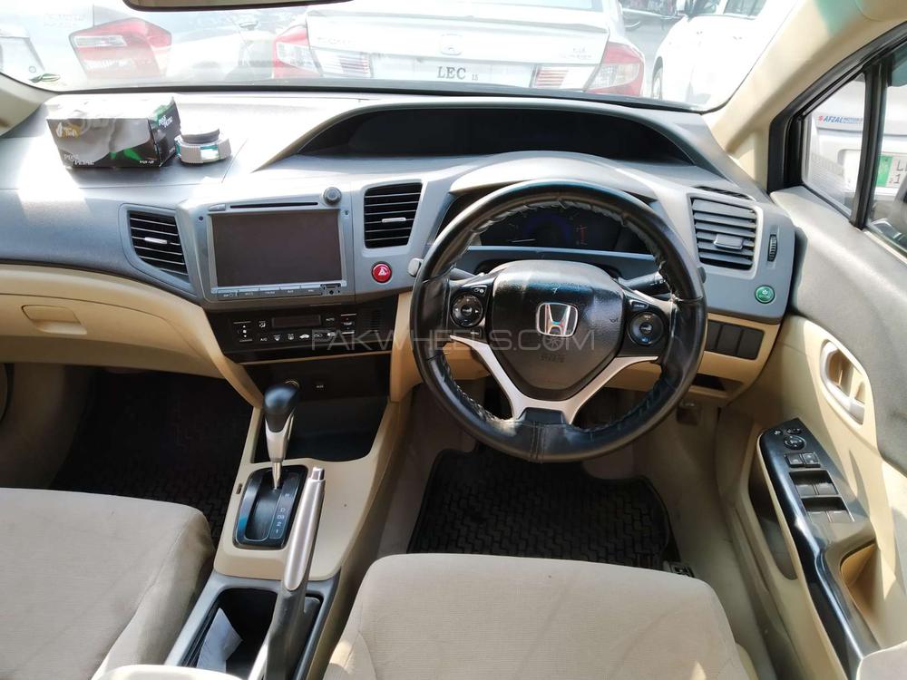 Honda Civic 2013 for Sale in Lahore Honda Civic 2013 for Sale in Lahore Image-9