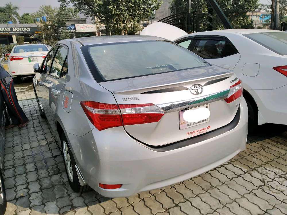 Toyota Corolla 2017 for Sale in Lahore Toyota Corolla 2017 for Sale in Lahore Image-12