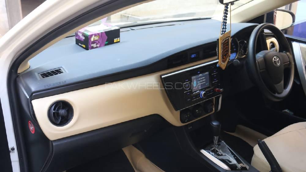Toyota Corolla 2018 for Sale in Hyderabad Toyota Corolla 2018 for Sale in Hyderabad Image-9