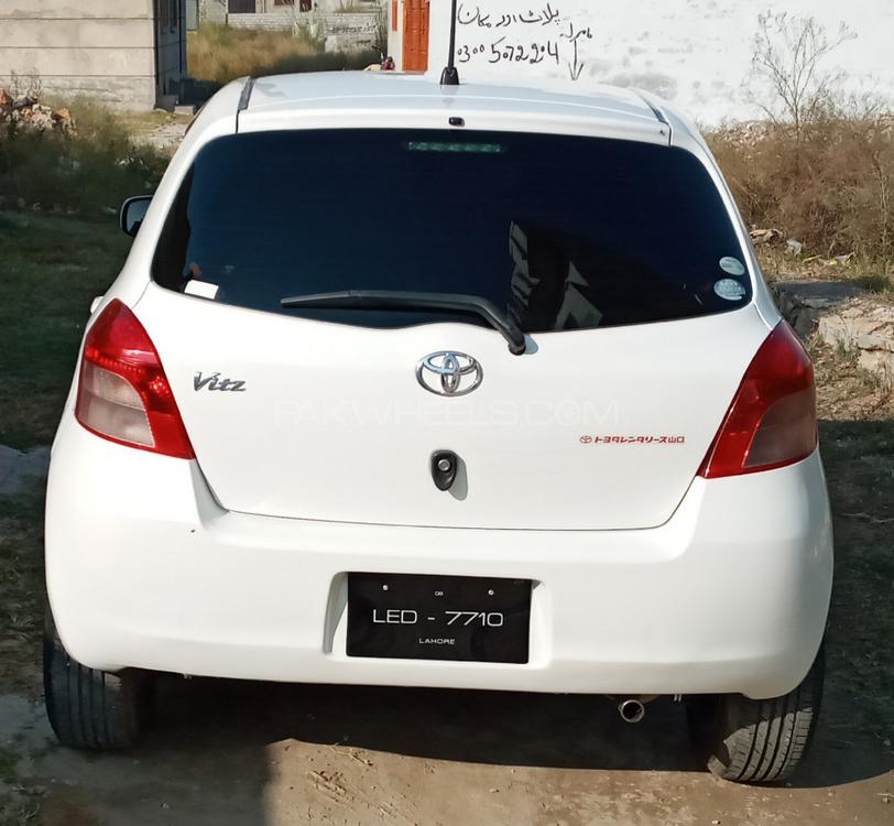 Toyota Vitz 2005 for Sale in Attock Toyota Vitz 2005 for Sale in Attock Image-2