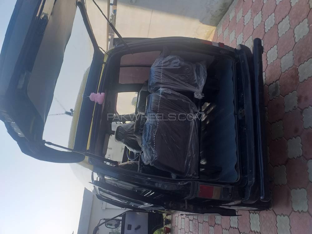 Suzuki Bolan 2011 for Sale in Sialkot Suzuki Bolan 2011 for Sale in Sialkot Image-2