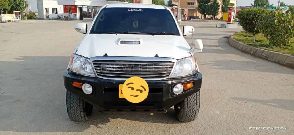 Toyota Hilux 2006 for Sale in Sukkur Toyota Hilux 2006 for Sale in Sukkur Image-3