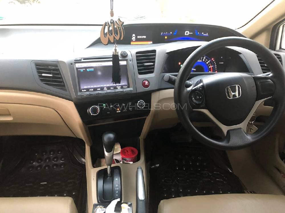 Honda Civic 2013 for Sale in Karachi Honda Civic 2013 for Sale in Karachi Image-9