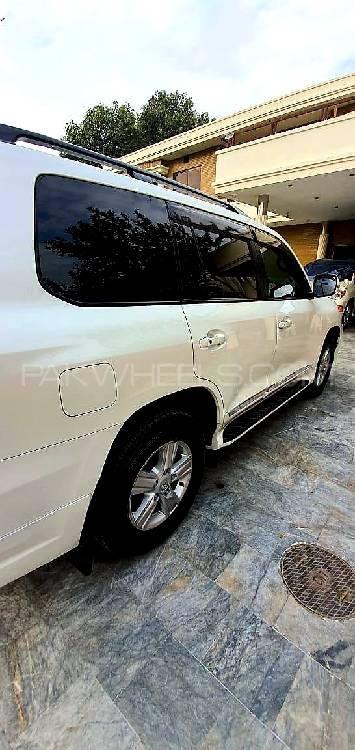 Toyota Land Cruiser 2012 for Sale in Lahore Toyota Land Cruiser 2012 for Sale in Lahore Image-6